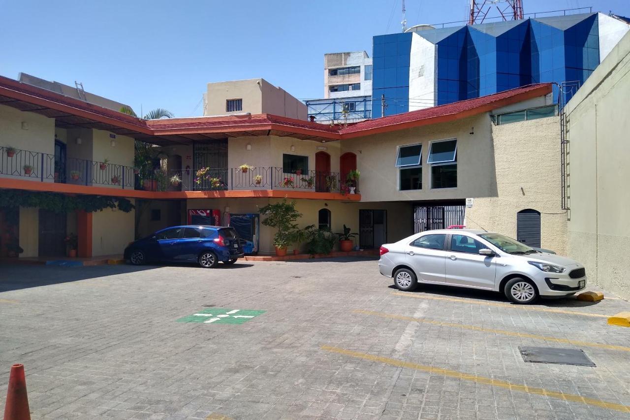 Hotel Villa Del Sol Expo Guadalajara Exterior foto